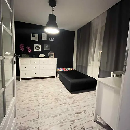 Apartmán Zlata By Canas V Srdci Mesta, Len Par Krokov Od Hlavneho Namestia