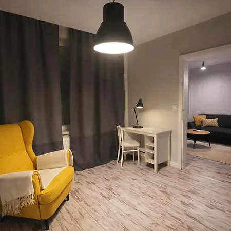 Apartmán Zlata By Canas V Srdci Mesta, Len Par Krokov Od Hlavneho Namestia *